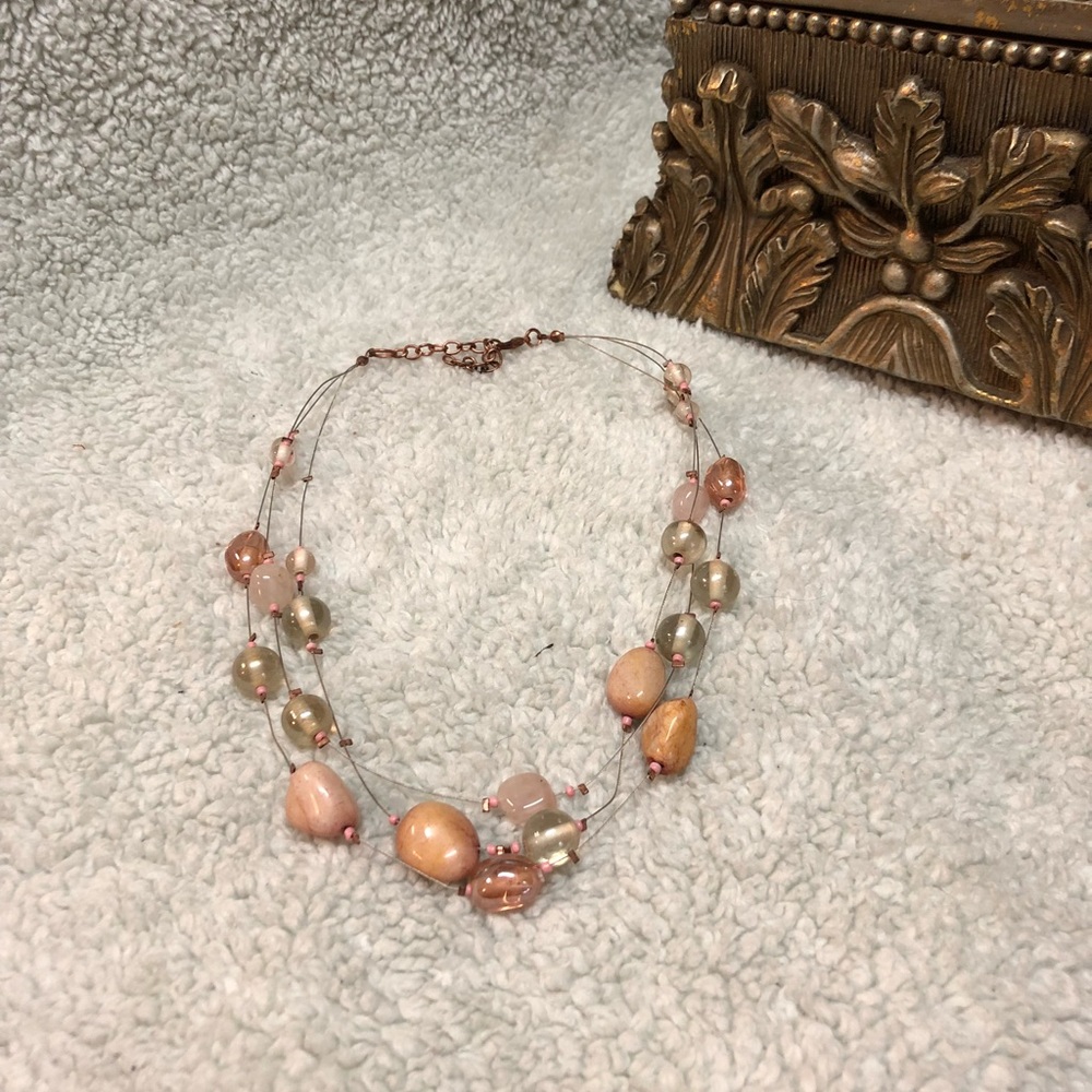🔴 Pink, Beaded Necklace 🌷